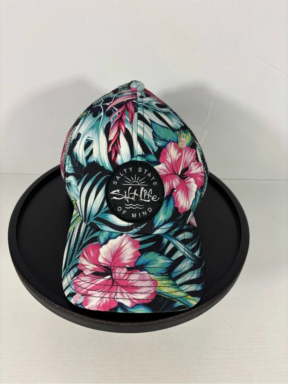 Salt Life Youth Tropical Floral Mesh Snapback Trucker Hat